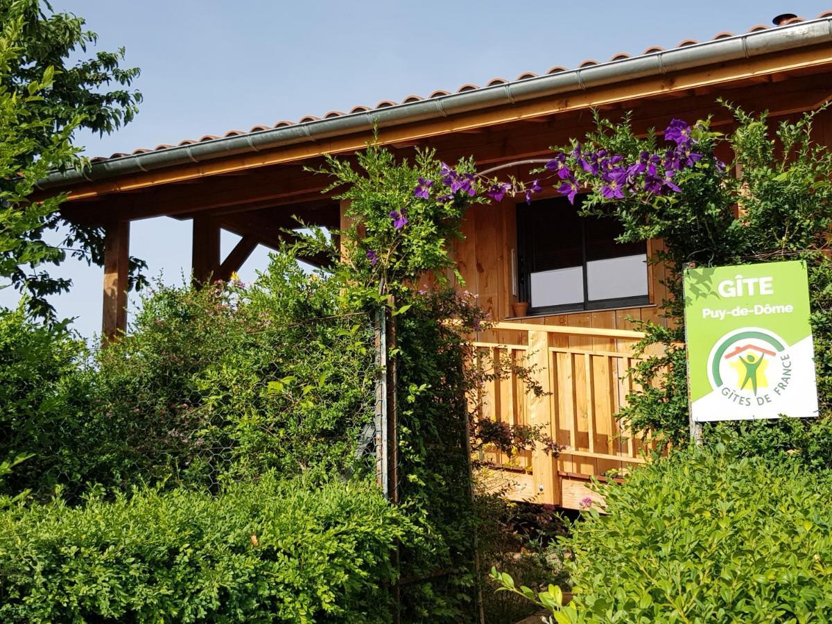 La Cabane Du Jardin Bongheat Exteriör bild